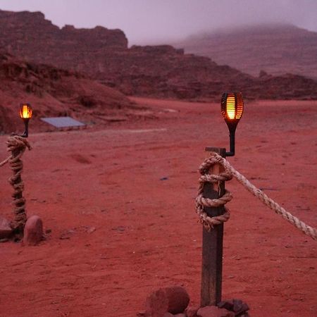 Nomadic life camp Hotel Wadi Rum Exterior foto