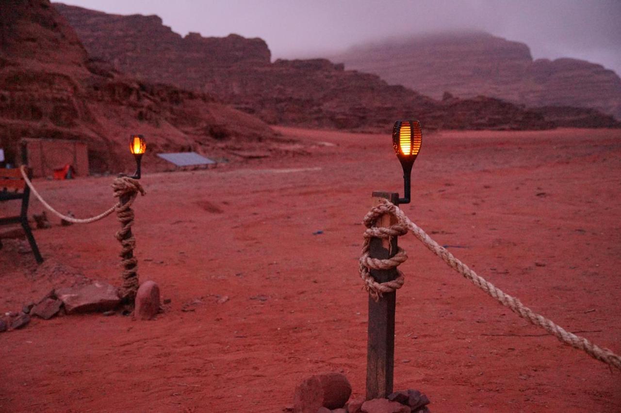 Nomadic life camp Hotel Wadi Rum Exterior foto
