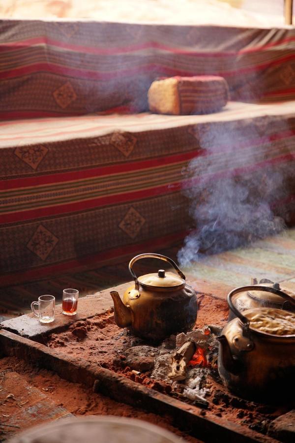 Nomadic life camp Hotel Wadi Rum Exterior foto